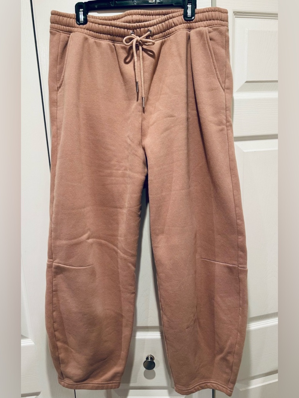 New! Abercrombie High Rise Barrel Leg Sweatpants